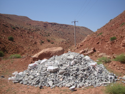 نخاله ساختمانی  - کوهستان عینالی